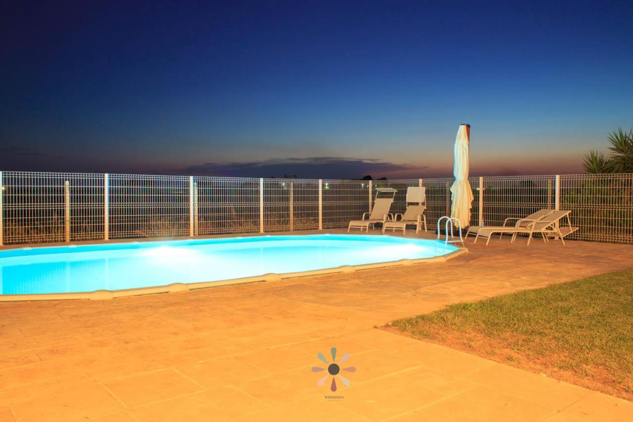 Agriturismo Tenuta Margherita Villa Torre Lapillo Kültér fotó