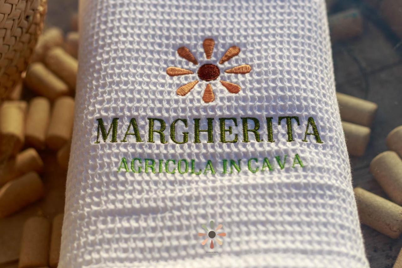 Agriturismo Tenuta Margherita Torre Lapillo Kültér fotó